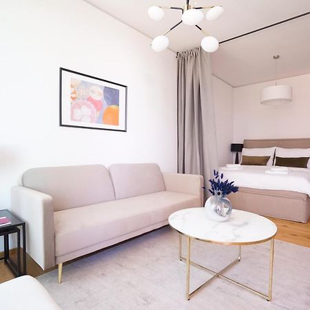 Boutique Studio With Terrace And Pool 비엔나 외부 사진