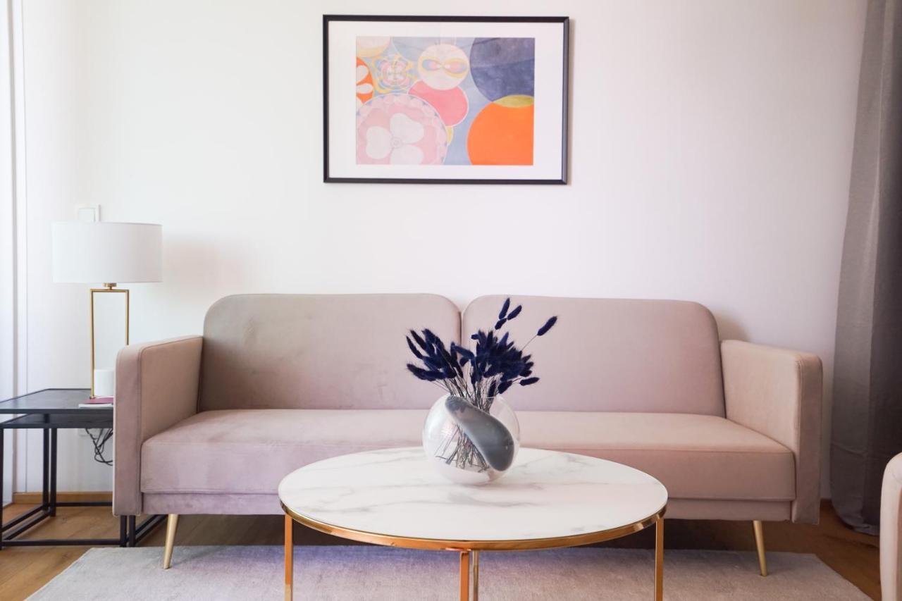 Boutique Studio With Terrace And Pool 비엔나 외부 사진